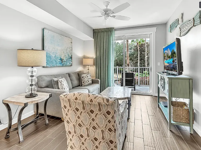 Access to balcony from living area!