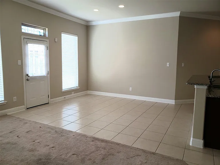 9515 Bosque Hills Ct — Photo 13