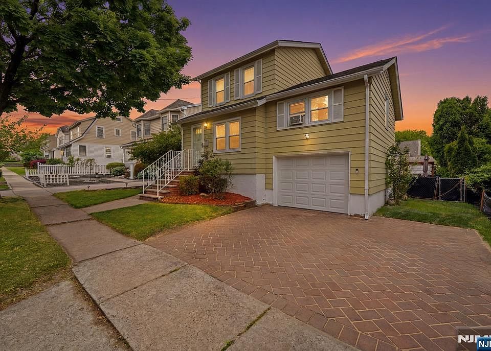 1st image of 112 Bell Ave