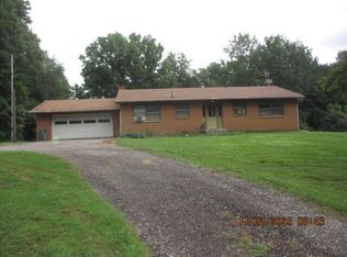 8972 Andrews Hwy, Bellevue, MI 49021