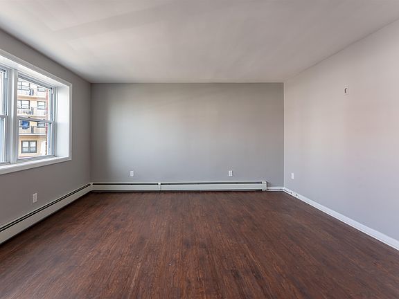 3rd image of 6708 Columbia Ave Floor 1