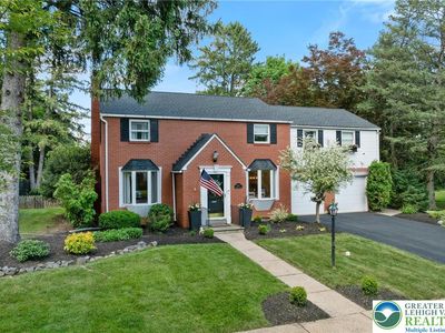 655 Elmhurst Ave, Bethlehem, PA, 18017