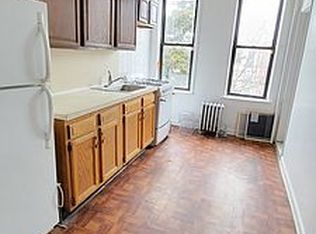30-74 44th St #2L, Astoria, NY 11103