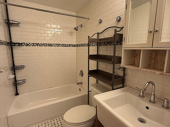 5th image of 57 Mac Donough St #4