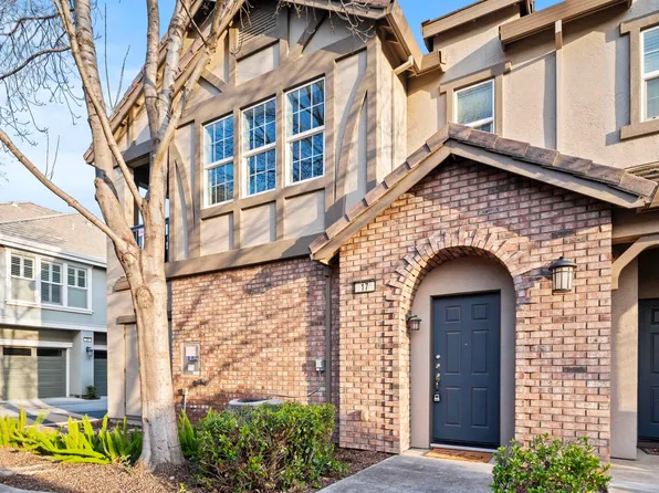 17 S Alonsa Ln, Mountain House, CA 95391