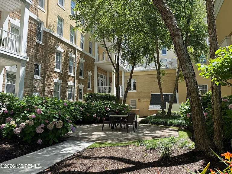 700 Ocean Ave #127 — Photo 2