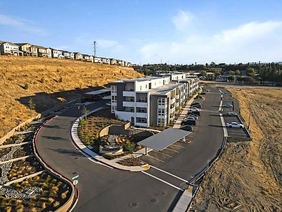 2nd image of 2500 Wildflower Station Pl