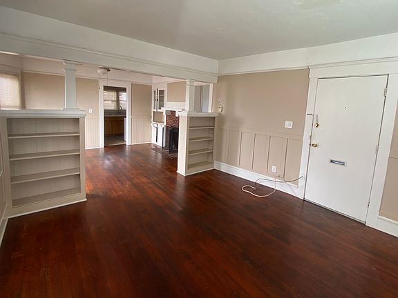 3rd image of 3705 Arnold Ave