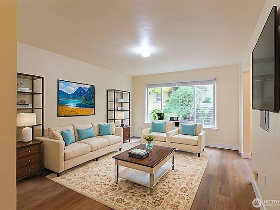 4th image of 4733 Terrace Drive NE #4733