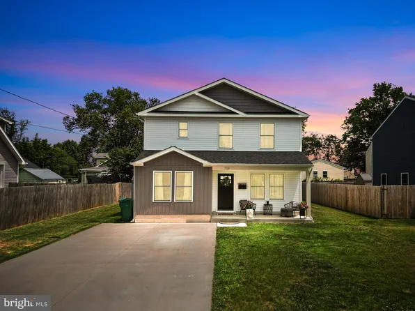 715 Wyoming Ave, Croydon, PA 19021