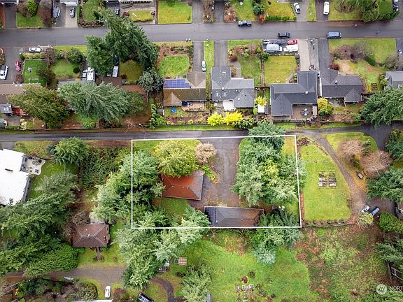 4th image of 20710 Cypress Way