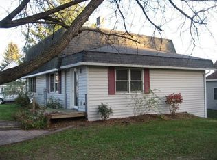 212 E 9th St S, Ladysmith, WI 54848
