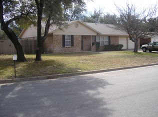 509 Crest Ridge Dr, Lakeside, TX 76108