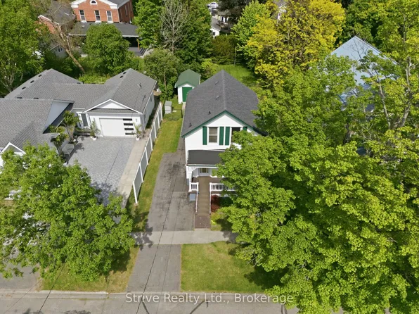 158 Stuart St, Cobourg, ON K9A 2Y2