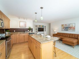 5412 France Ave S, Edina, MN