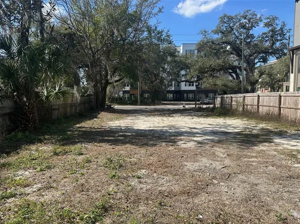 419 NW 12th St, Gainesville, FL 32601