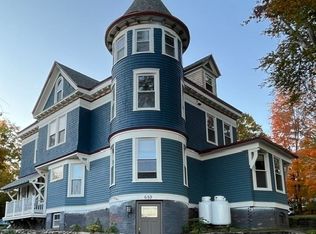 659 Southbridge St #2, Worcester, MA 01610