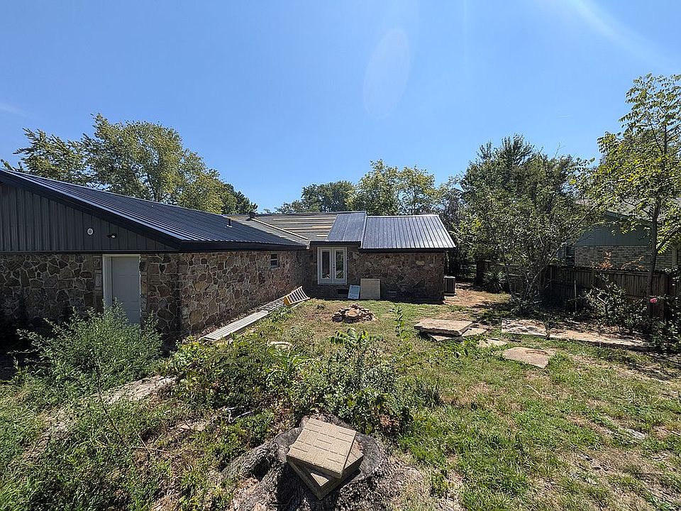 1st image of 1504 Cynthia St