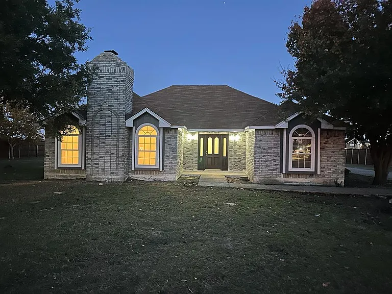351 Witt Rd — Photo 34