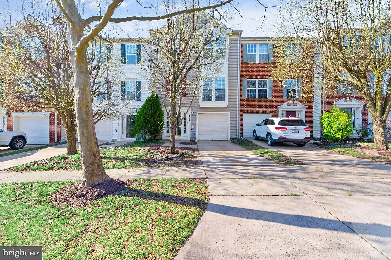 43027 Golf View Dr photo 1