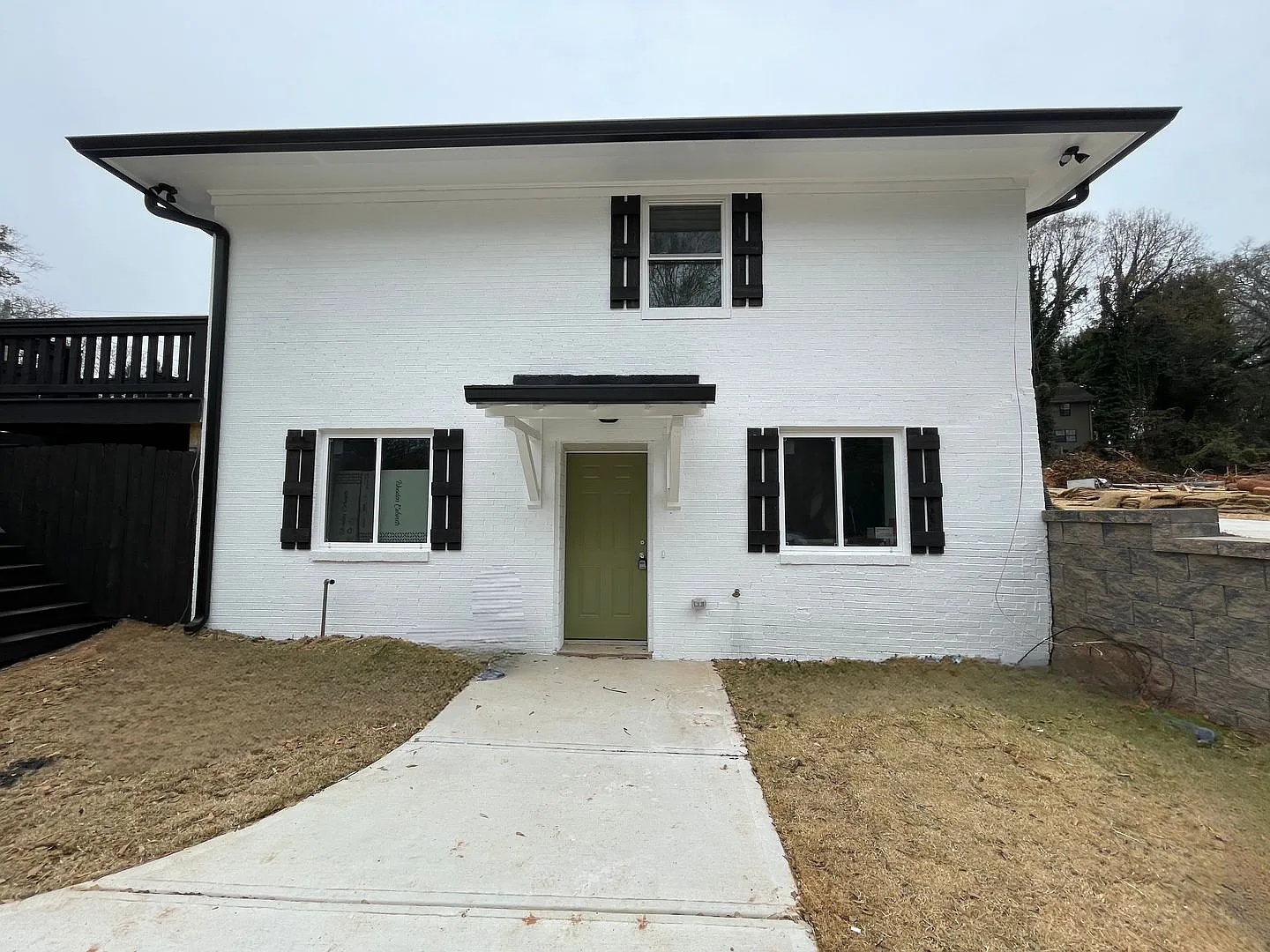 Pre-Leasing For August 10th 2027! — Photo 2