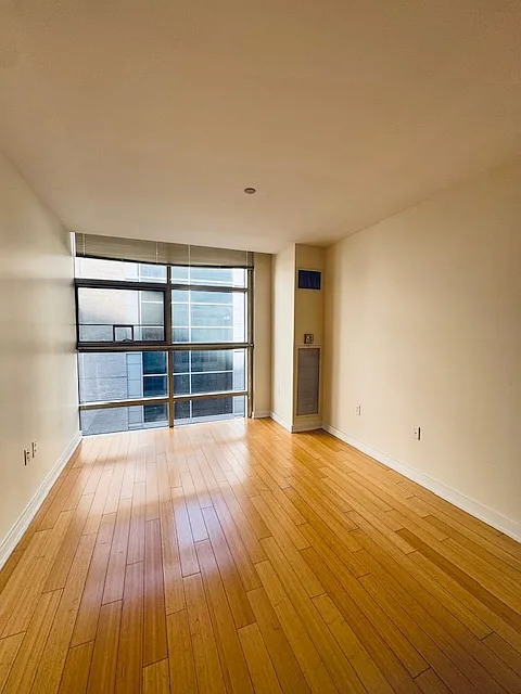 1 bed, $2,800 — Photo 1
