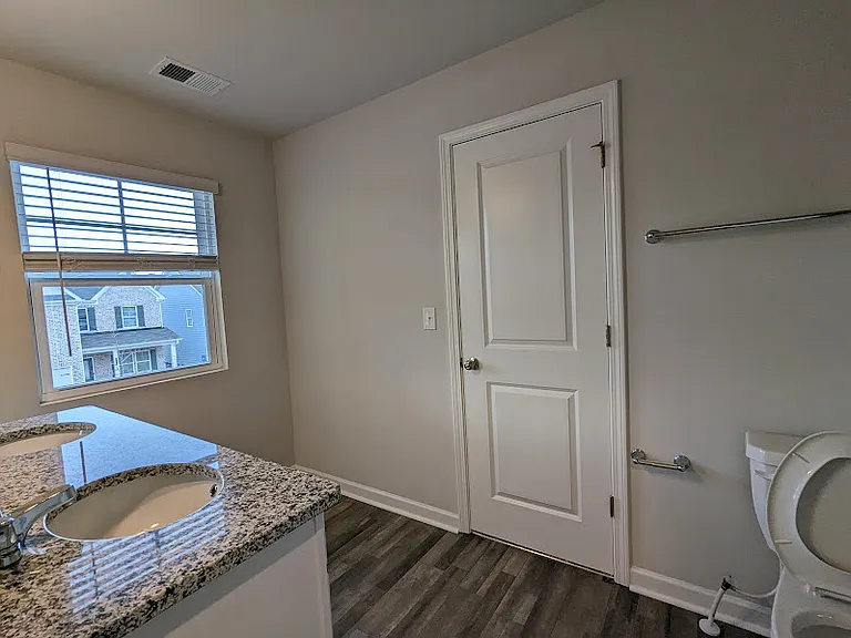 241 Clark Lake Ln — Photo 5