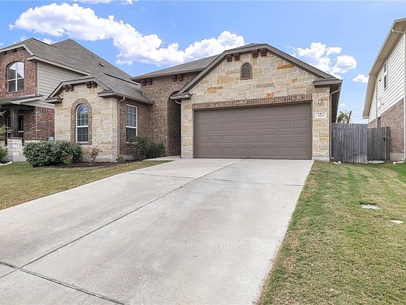 3rd image of 224 Shirley Dr