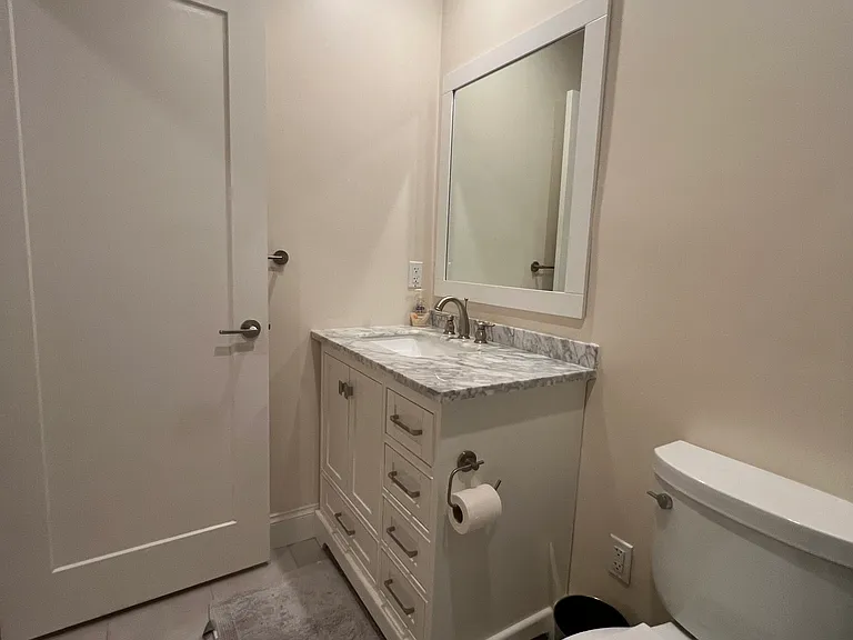 55 W Arthur Ave — Photo 37