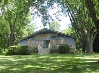 514 Baintree Rd, Davis, IL 61019