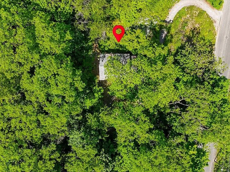 629 South Rd — Photo 30