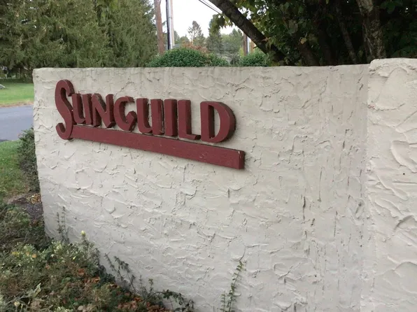 1075 Lancaster Blvd APT 5, Mechanicsburg, PA 17055