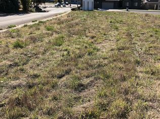 134 Franklin Ct, Fortuna, CA 95540