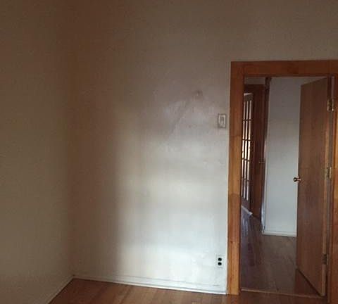 3rd image of 80 Bay 13th St #2R