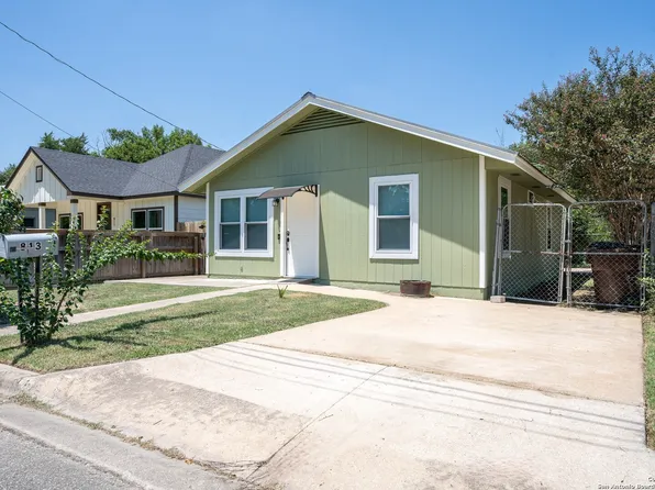 813 5th, Lockhart, TX 78644