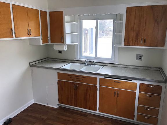 2nd image of 3S358 Warren Ave