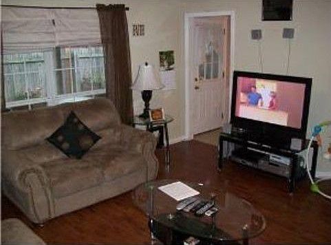 5th image of 1462 Winchester Dr