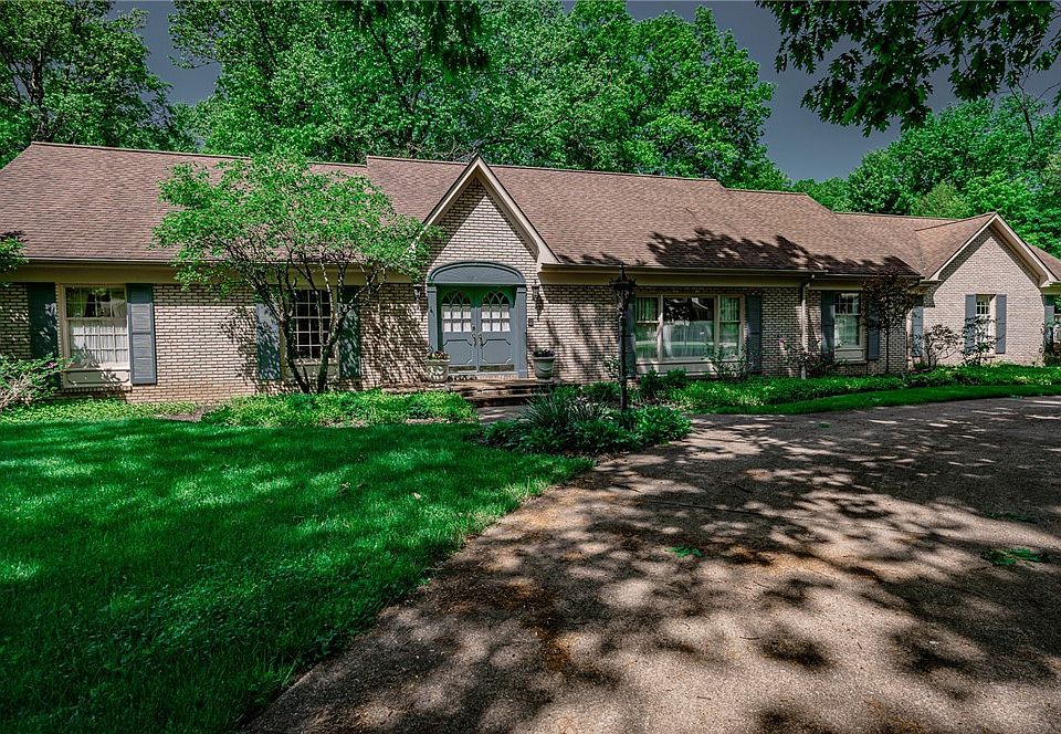 1st image of 6808 Tanglewood Dr