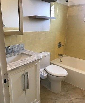 4th image of 212-01 41st Ave