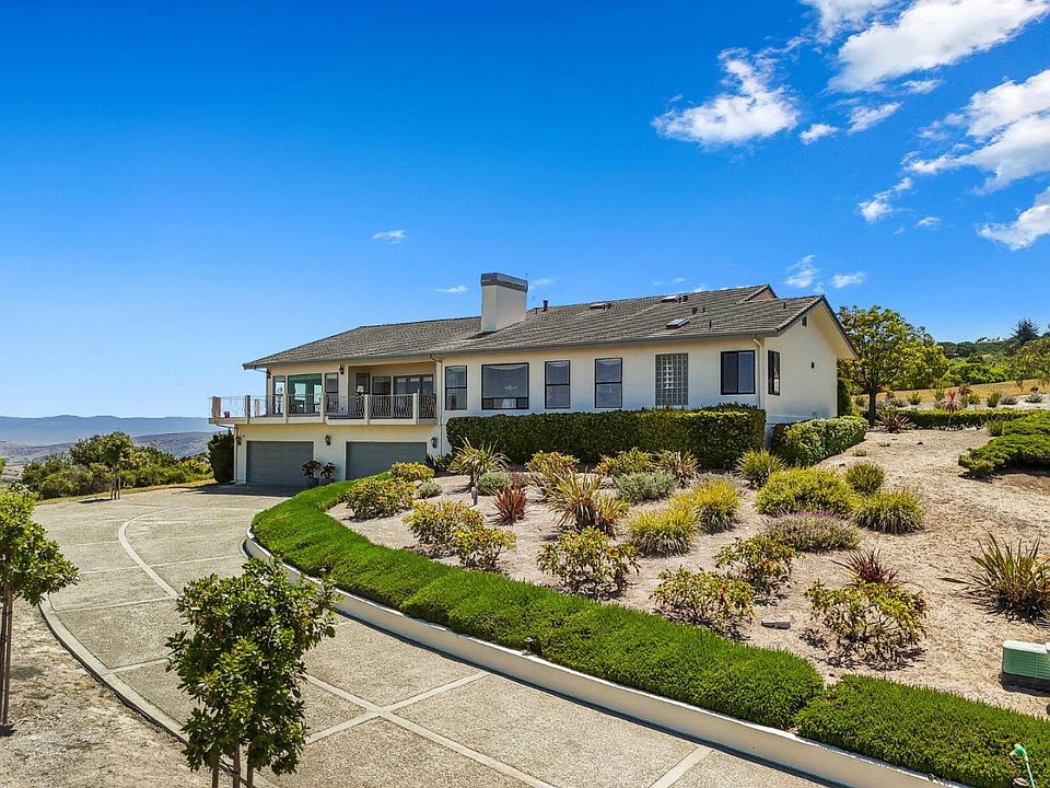 25611 Whip Rd, Monterey, CA 93940 | MLS #ML82009394 | Zillow