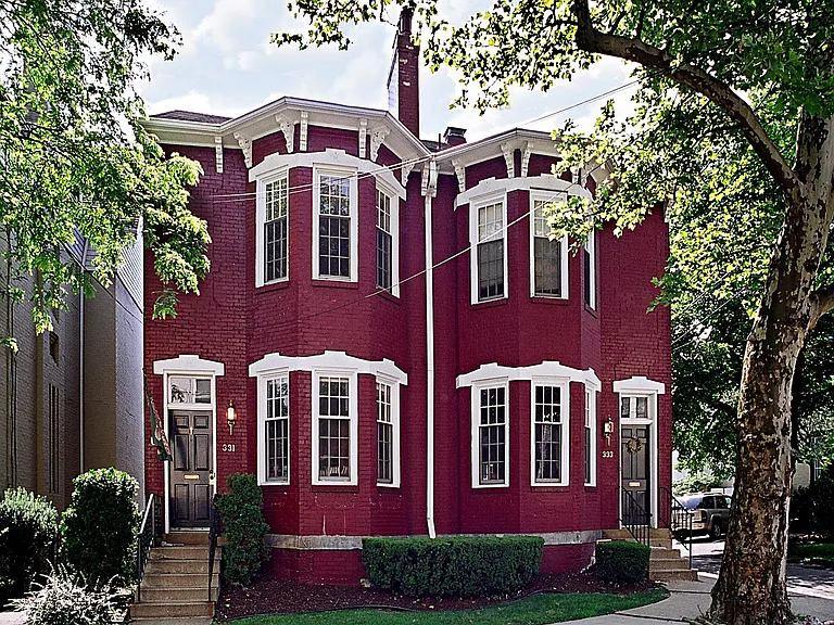 333 Denniston St — Photo 1