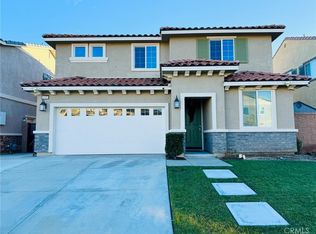 16993 Sandoval Ln, Fontana, CA 92336