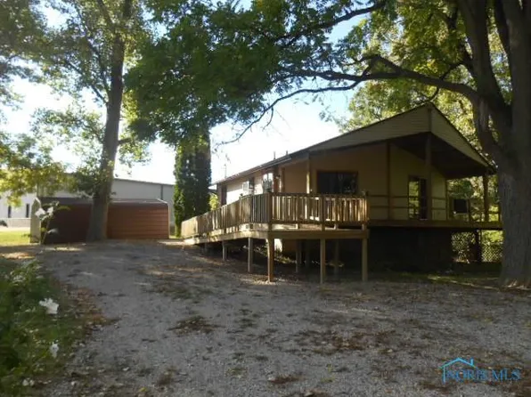 22525 Mill St, Defiance, OH 43512