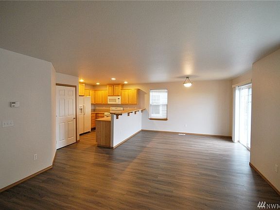 4th image of 1218 84th Ave SE