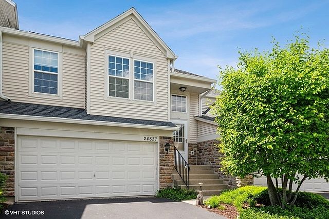 1st image of 24837 Gates Ct