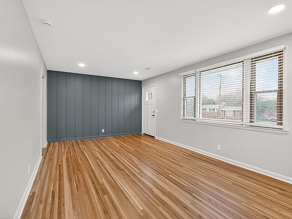 5th image of 5022 Bonnahill Dr