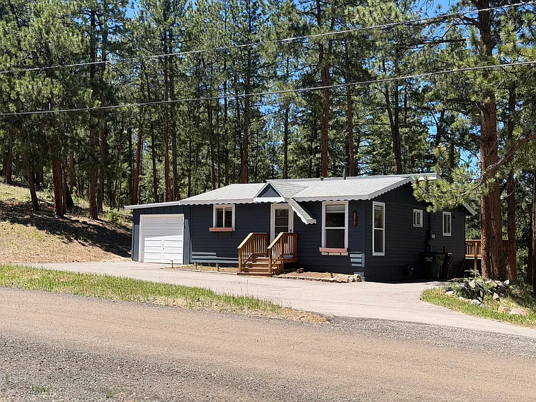 5547 Lee Dr — Photo 1
