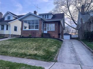 2474 Whitelaw St, Cuyahoga Falls, OH 44221