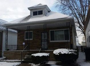 3869 Casmere St, Hamtramck, MI 48212