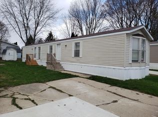 11932 Springbrook Ct, Romeo, MI 48065